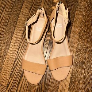 Eileen Fisher Mara Le wedge beige heel leather
